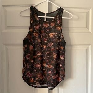 Lululemon Active Floral Tank